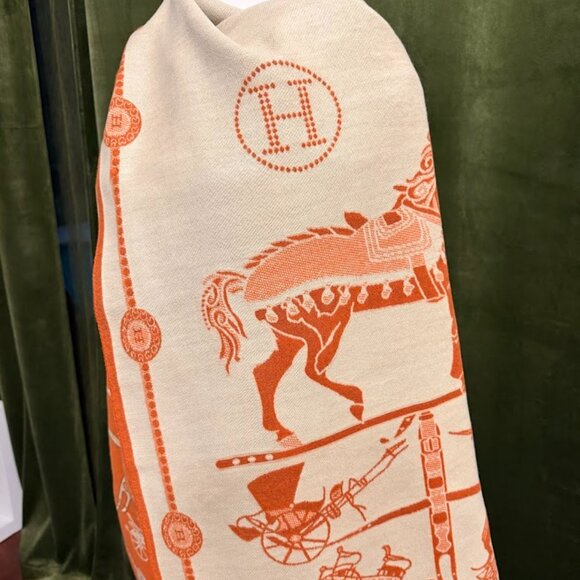 Reversible Equestrian Print Shawl Wrap – Orange & Cream, Soft Warm Cape - Picture 8 of 9